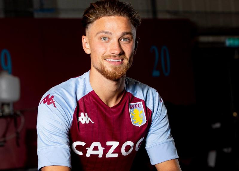 才来维拉一年就成英超前十后卫！卡什疯狂成长