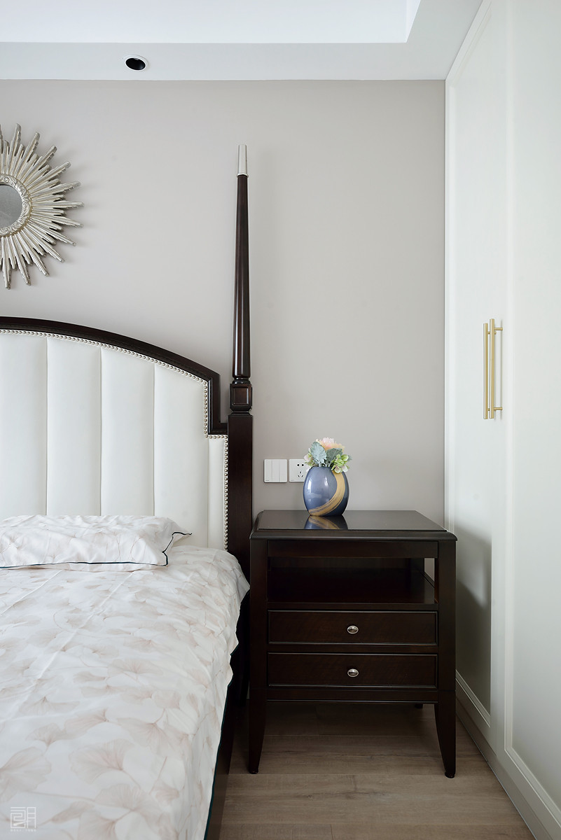 135平方米美式3房2厅精装修效果图,110平的美式风格三居清新优雅