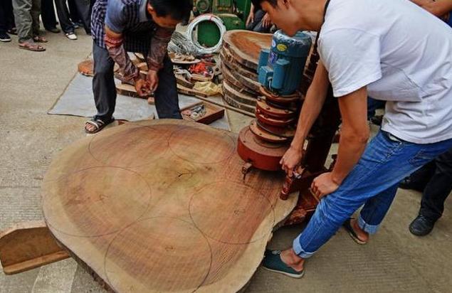 常见的有硬度有韧性的木头做木刀,有哪些木头适合做砧板