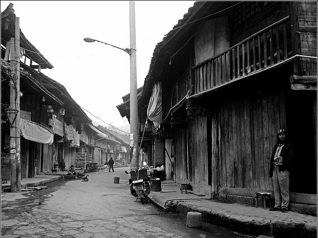 成都附近的古镇最值得去的是哪个,2022春节成都周边有年味的古镇