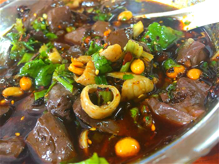 成都双流肥肠哪家好吃,成都双流肥肠血旺