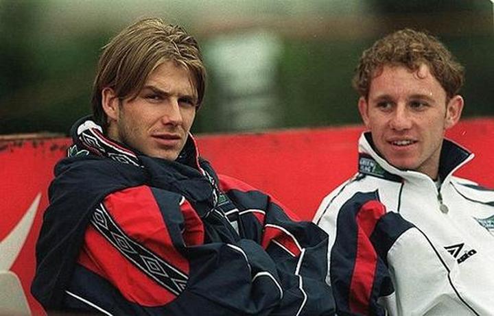 万人迷眉角的一道伤,父与子之间的一道墙