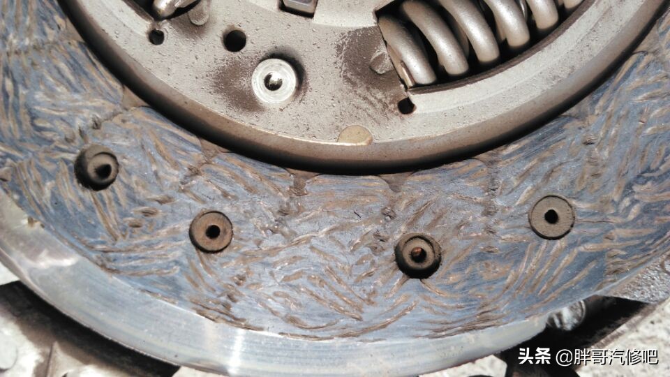 胖哥更换导向轴承,解决变速箱换挡异响