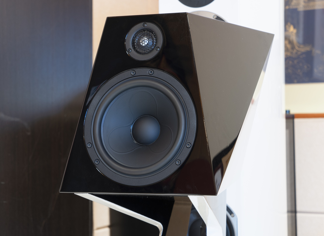 kefls50meta书架式音箱评测,力与美的浪漫结合