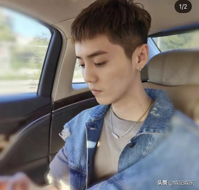 偶遇鹿晗关晓彤穿情侣装吃火锅,偶遇关晓彤和她合影