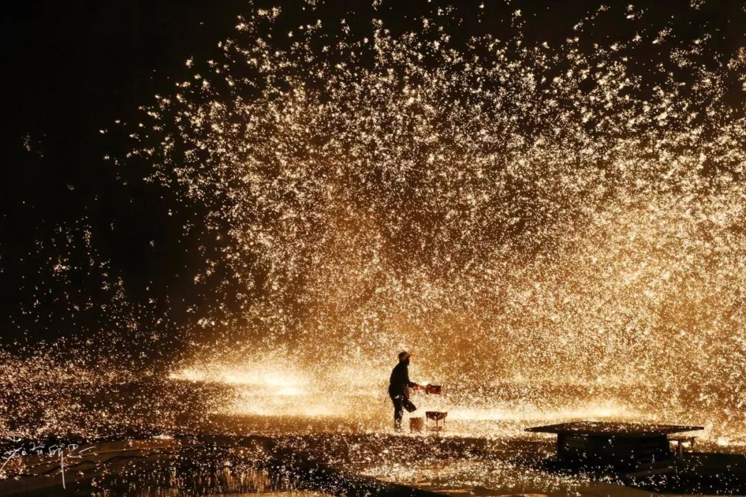 鐪嬫墦閾佽姳,浣犱滑鐪嬭繃鎵撻搧鑺卞悧