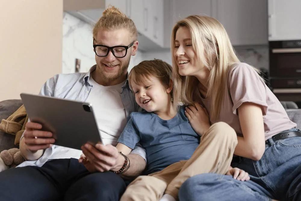 沉迷游戏对10来岁孩子大脑的影响,孩子沉迷游戏会怎样