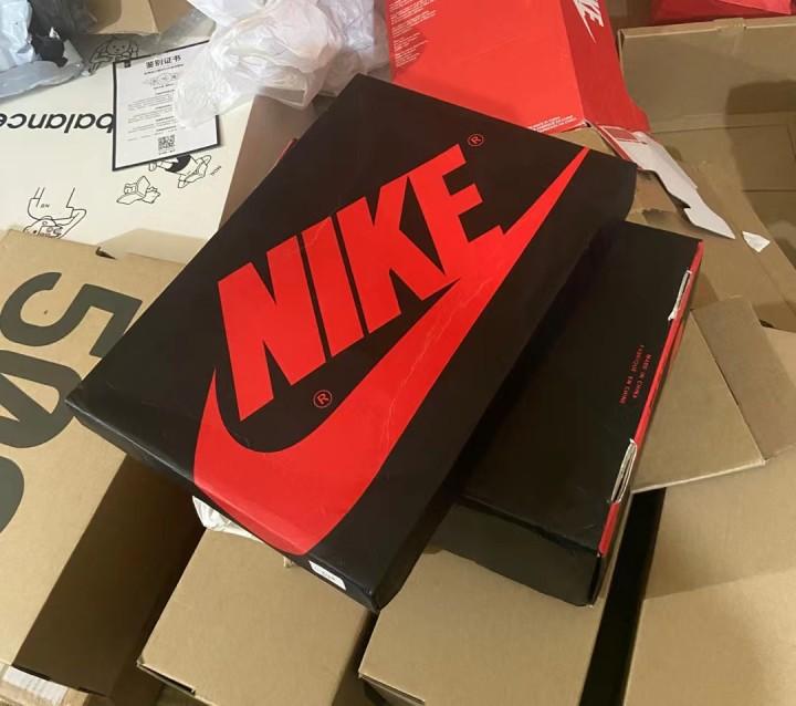 鞋盒修复团队,鞋盒专业修复中心