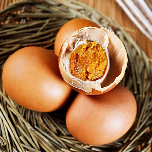 买的咸鸡蛋怎么蒸好吃,咸鸡蛋怎么弄成臭鸡蛋