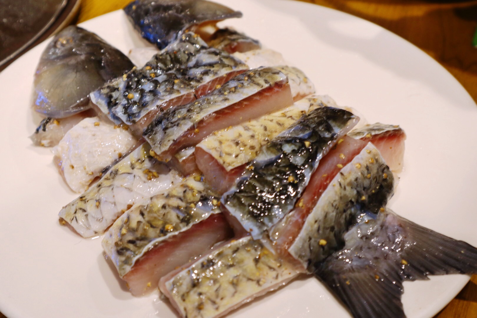 寻味武汉：坚持做传统粤菜27年不变，鸡有鸡味，鱼有鱼香