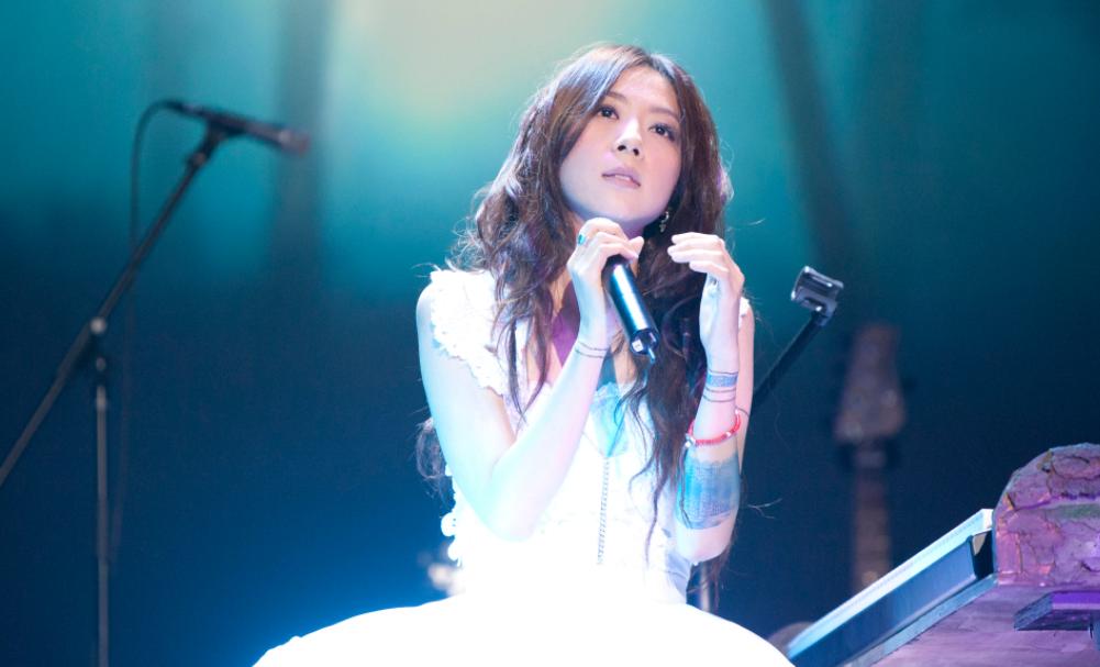 陈绮贞宣布分手是真的吗,陈绮贞绯闻事件