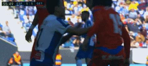 武磊攻破西甲卫冕冠军球门,武磊留洋西甲再次迎来高光时刻