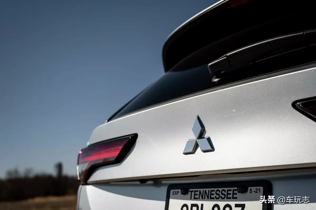 2021款三菱欧蓝德改款后,2020款三菱欧蓝德有哪些改变