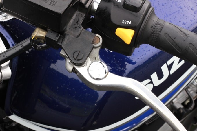 铃木gsx1400测评,铃木摩托车gsx1000