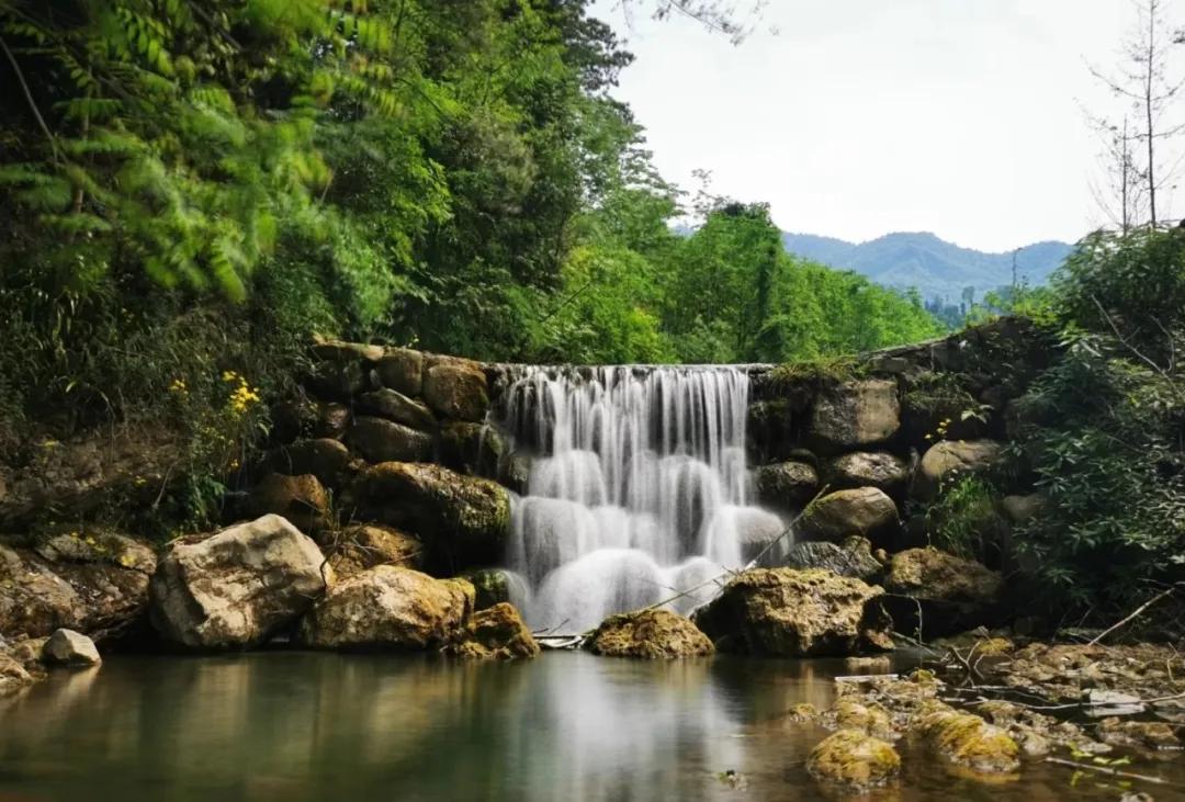 成都耍水的地方推荐适合小孩,成都免费游泳耍水的地方