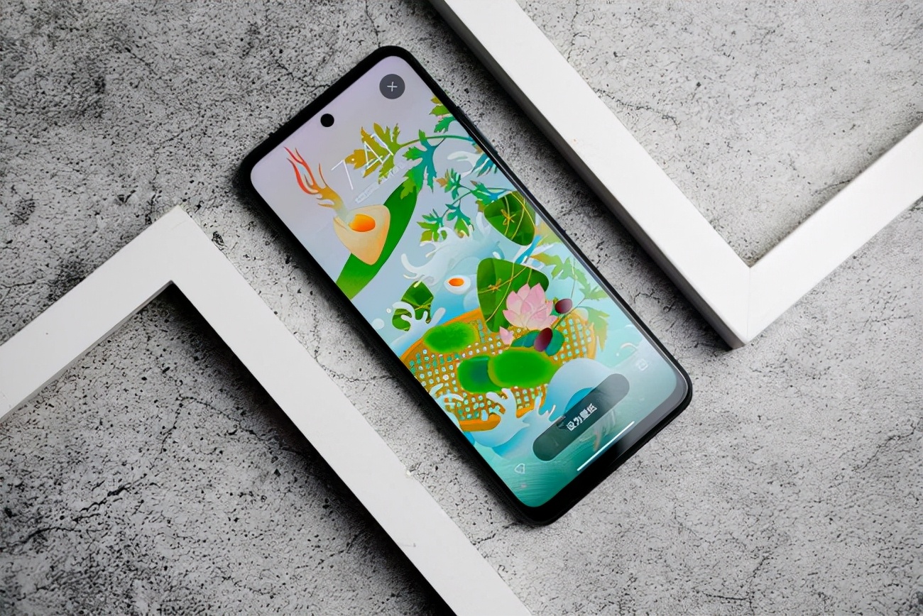 红米最强手机和iqoo最强手机比拼,一千元左右红米和iqoo哪个好