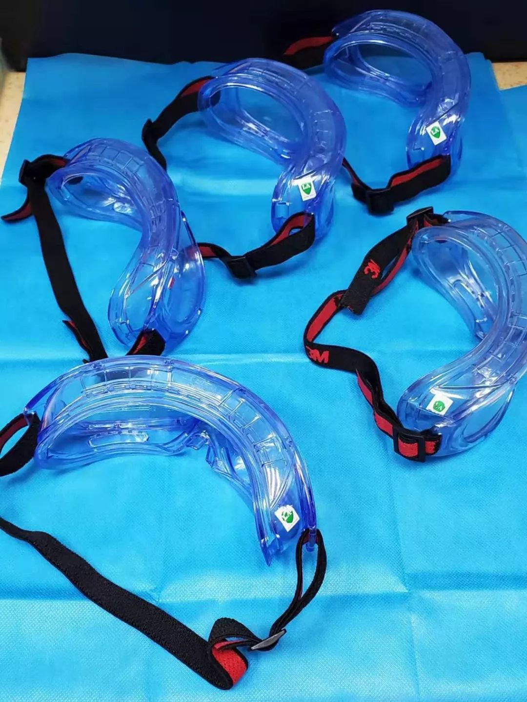 封城11日，武汉众生图