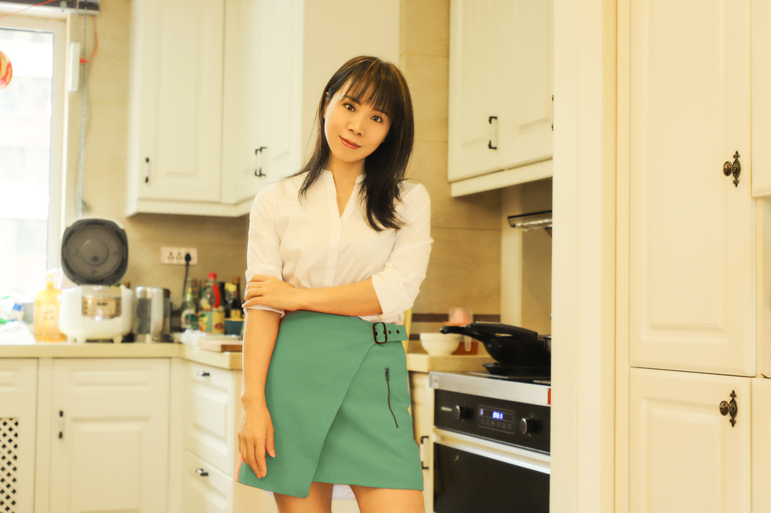 十岁女孩练出马甲线和腹肌,如何练出腹肌马甲线一天就成