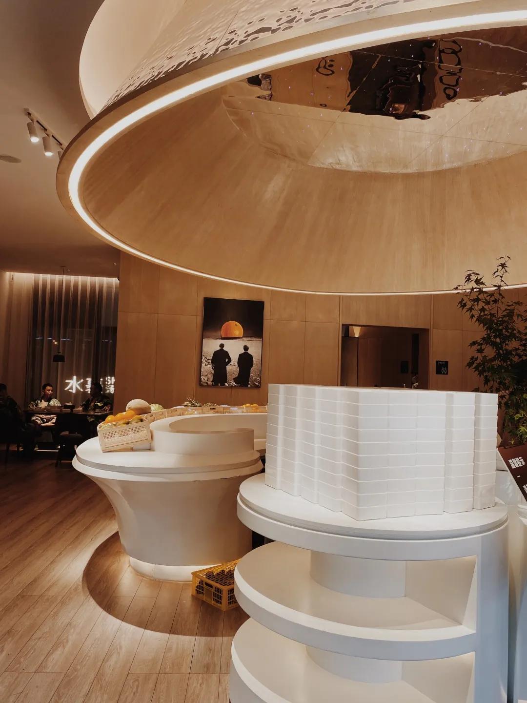 又搓澡去了，看看最贵澡堂的亲弟弟长啥样