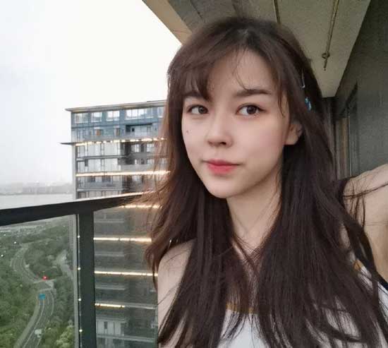 沫子晒四年前旧照,沫子素颜照片真实照片