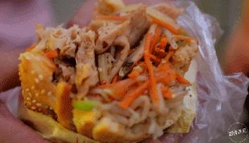 沉甸甸咧着口，每次遇到都排队，究竟是啥征服了吃货