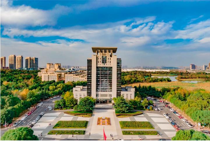 牛！江汉大学“超火”学院：坐拥一流专业，还频频斩获全国大奖