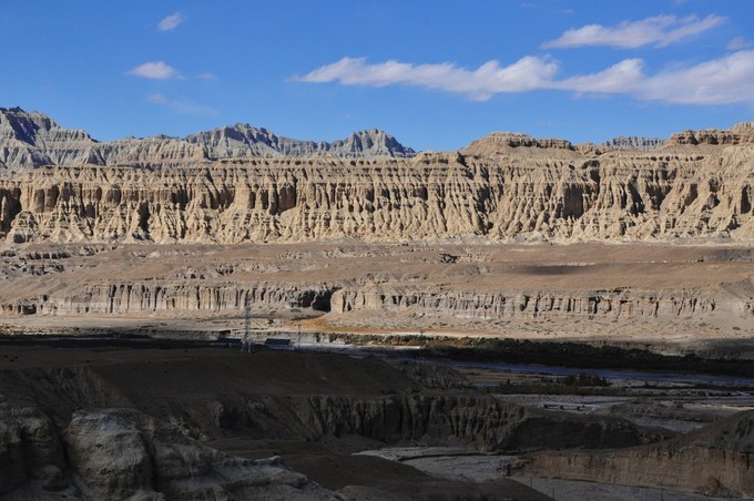 雄踞阿里高原七百年，苍凉到极致的后藏秘境，消失的古格王朝