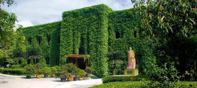 允公允能日新月异英语怎么说,允公允能日新月异英文