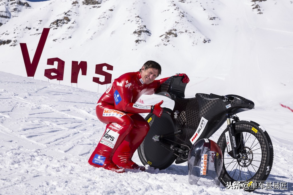 世界上最快，最气动的速降自行车，有人用它达到了223.3km每小时