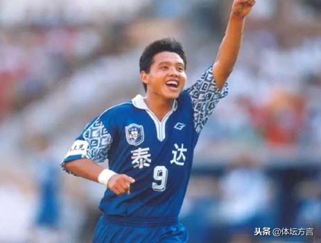 中国马拉多纳陈涛,马拉多纳七次退役