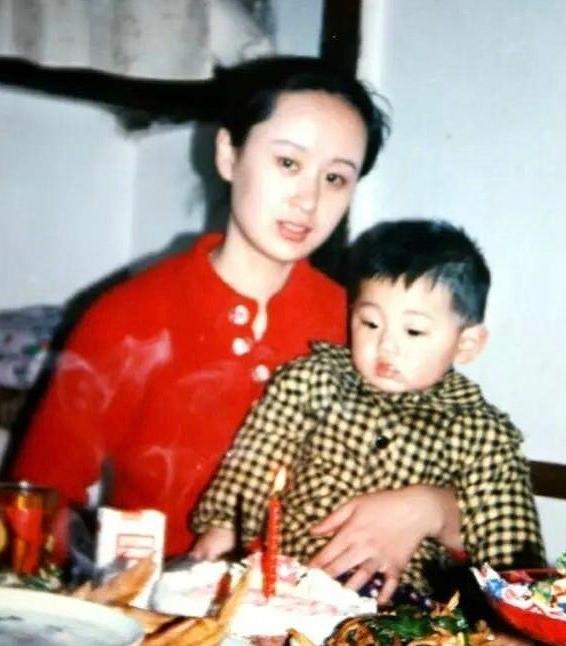 国乒十佳球许昕,国乒美男子许昕