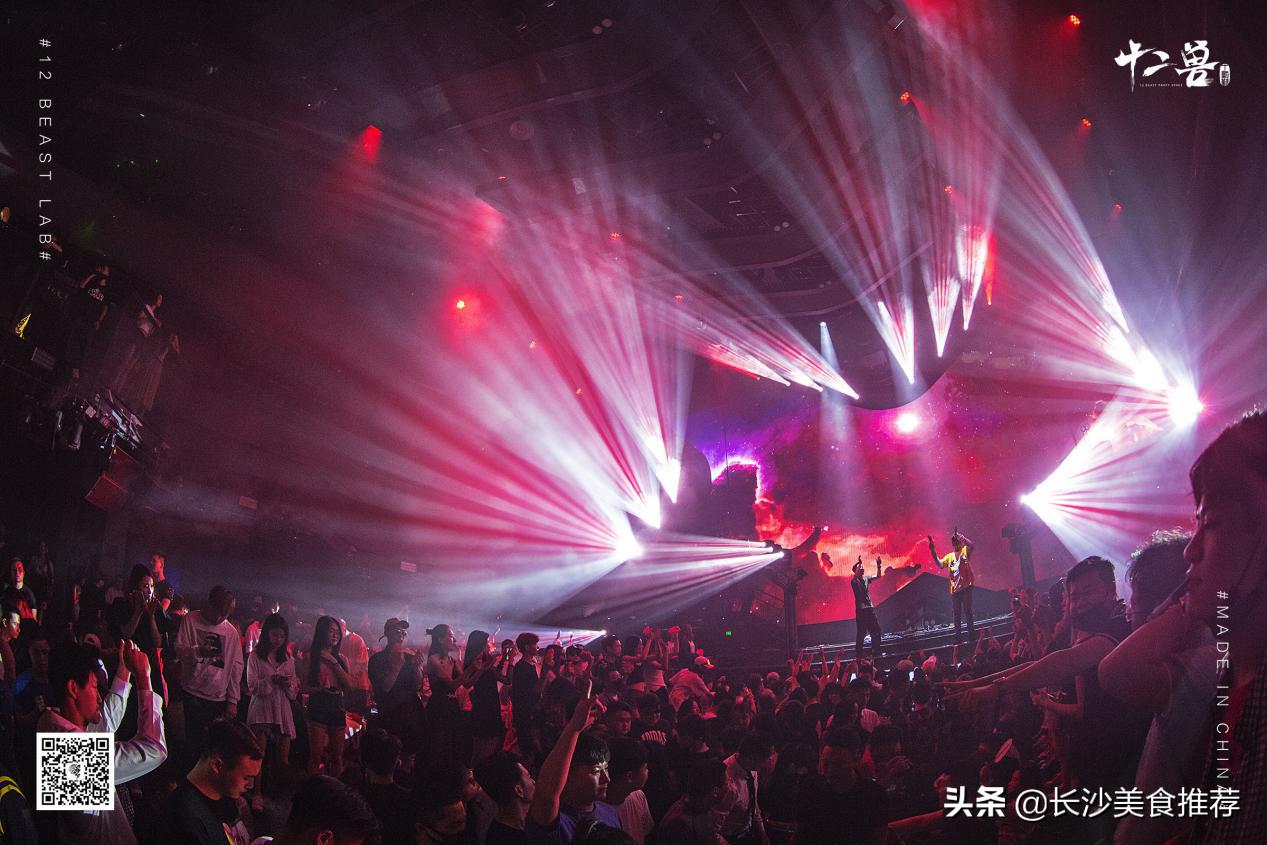 虎啸星城,龙族崛起!十二兽,壹岁了