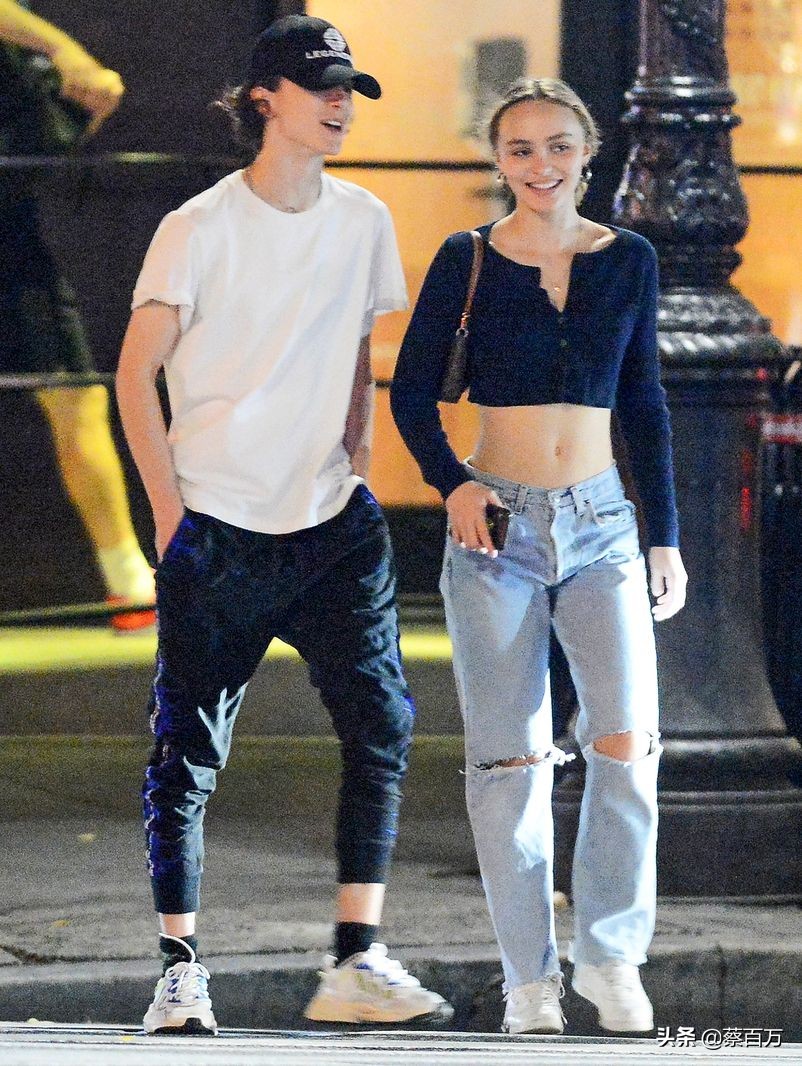 艾米丽在巴黎精彩片段,艾米丽在巴黎下集