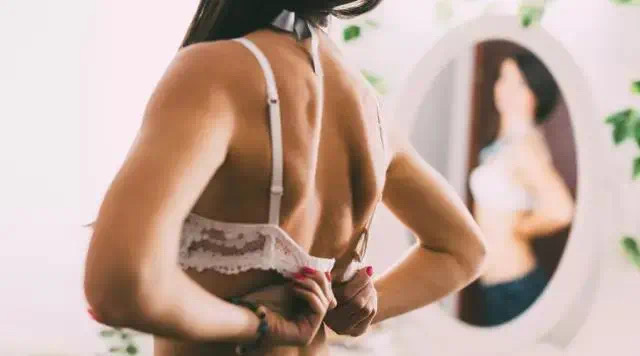 产妇腋下副乳硬块怎么消除才正确,副乳就是腋下的两坨赘肉