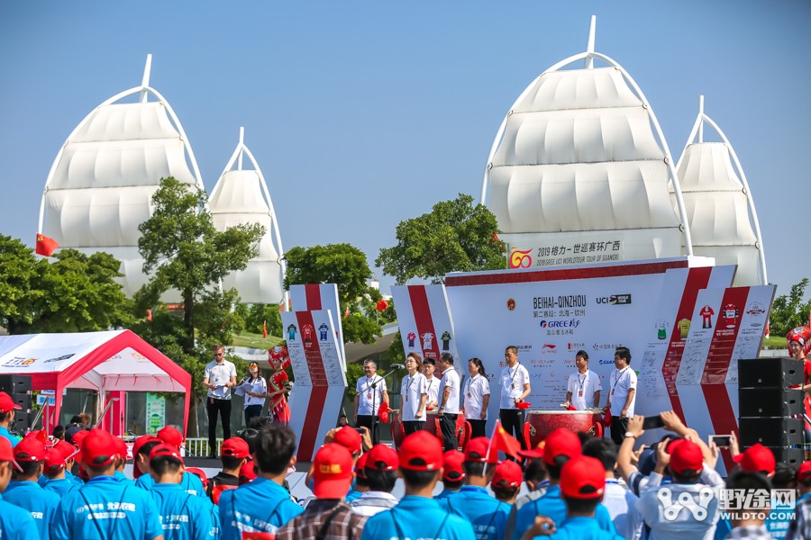 环广西终点冲刺回放,环广西巡回赛完整视频