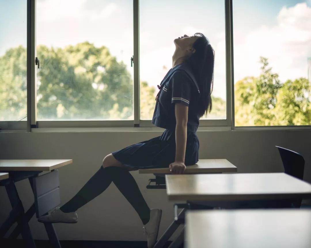 女孩八米的书山题海考上复旦，却不能成为老师在课堂上宣传的榜样