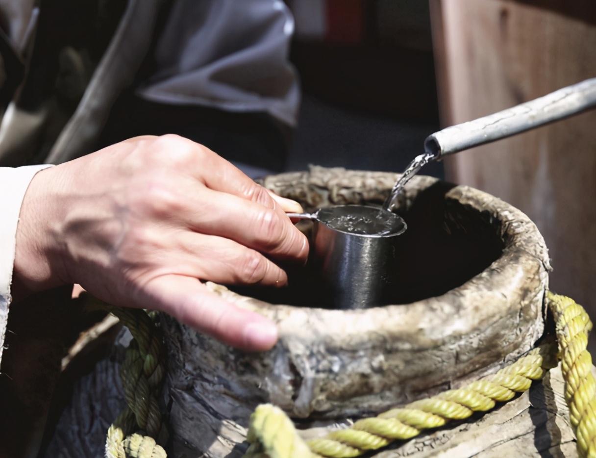 汾酒黄盖汾53度放多少年最好喝,号称夺命53的黄盖玻汾是纯粮酒吗