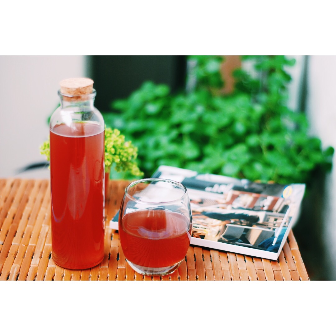 自己在家自制葡萄酒怎么做,在家自制葡萄酒有什么功效