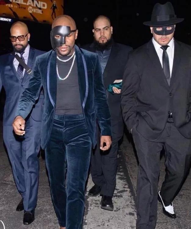 梅威瑟保镖一年收入,梅威瑟巅峰保镖