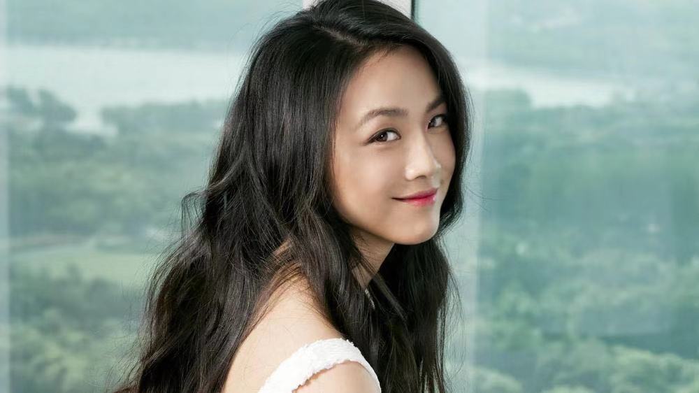 汤唯被曝流泪,汤唯被采访