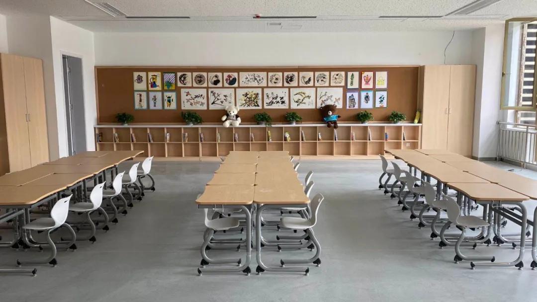 看了这所名校的《24小时》家长瞬间哭了：“真选对了学校”