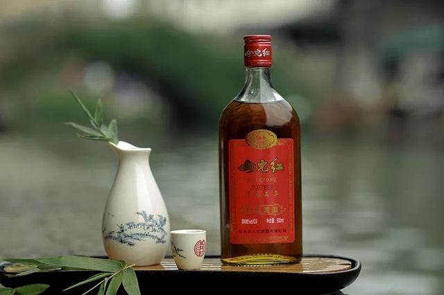 绍兴酒女儿红文化,绍兴女儿红酿酒有限公司的酱酒