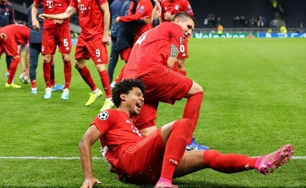 狂虐热刺功臣完整视频,热刺被曼联狂虐