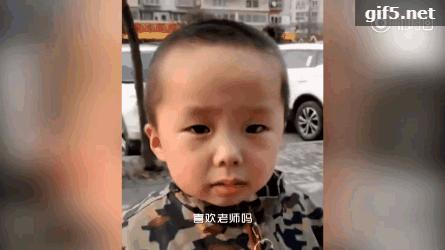 娃哭不想上学怎么办,孩子说不想去幼儿园了该怎么办
