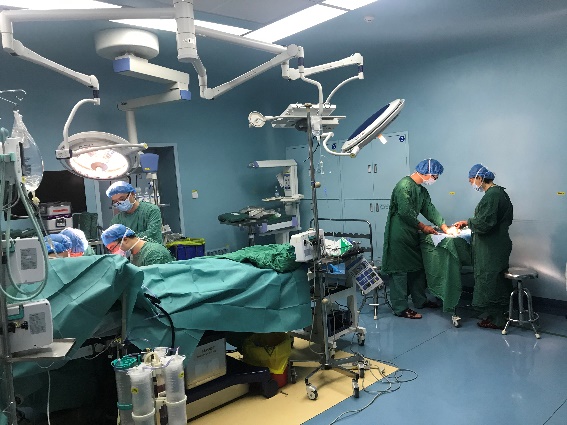 深圳市第二人民医院手足外科拯救东莞断臂伤者医生提醒--断肢千万不要泡水里！