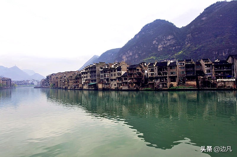 贵州镇远古镇新大桥,如何去贵州镇远古镇