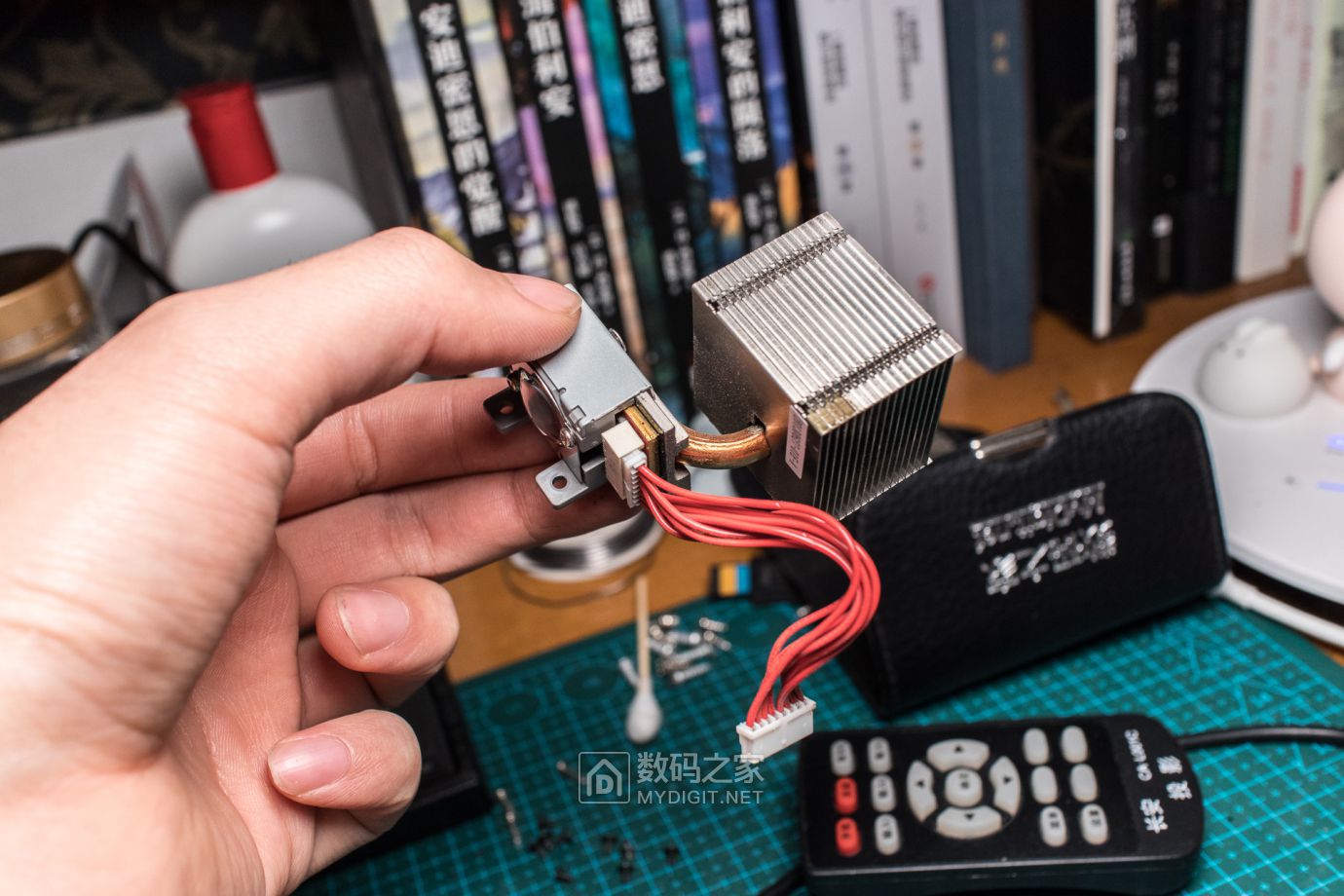 卡西欧CASIO激光+LED短焦投影仪UP50WN拆解,维修偏色全纪实