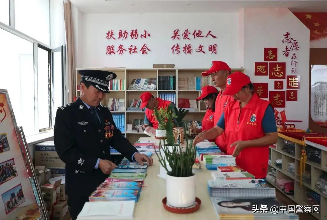 一个公安民警“出圈”的启示：从宝音德力格尔到宝音德力格尔精神的蜕变