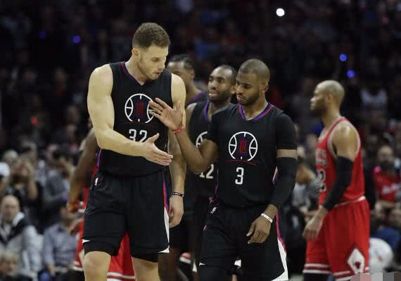 十年磨一剑，格里芬终于为自己证明，他还是那个无所不能的白魔兽