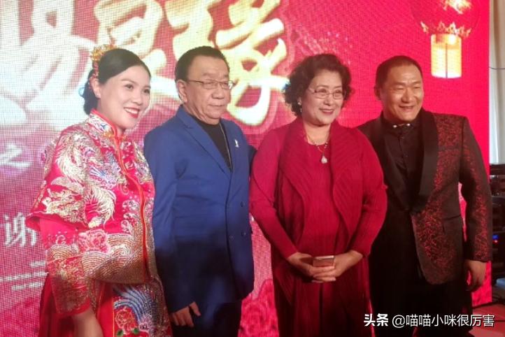 谢东是谁和侯宝林生的,谢文东父母知道身份的视频